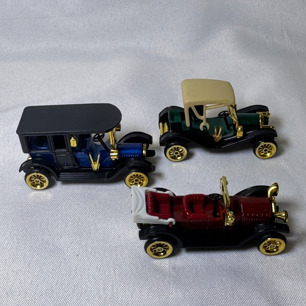 Mini High Speed HF9086 Vintage Antique Diecast Model Car Set of 3